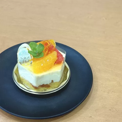 【季節限定】みかん風味のレアチーズケーキのサムネイル